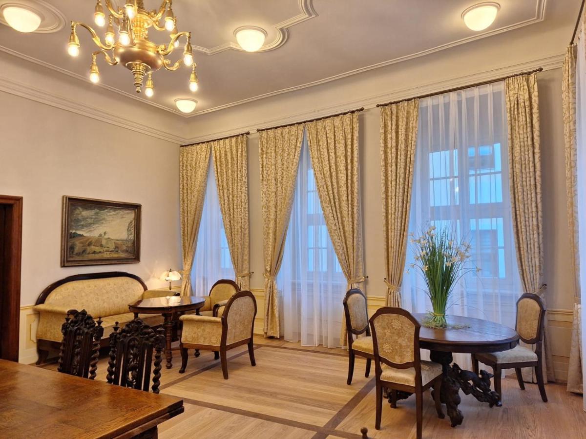 Stadtpalais Koenigssuite Maximal 2 Personen Und 1 Kleinkind 바우트젠 외부 사진