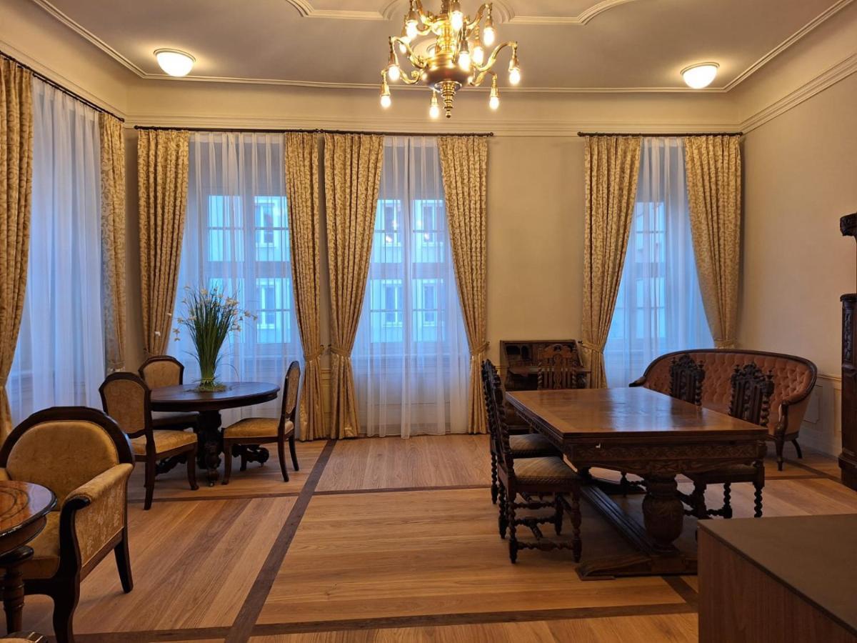 Stadtpalais Koenigssuite Maximal 2 Personen Und 1 Kleinkind 바우트젠 외부 사진