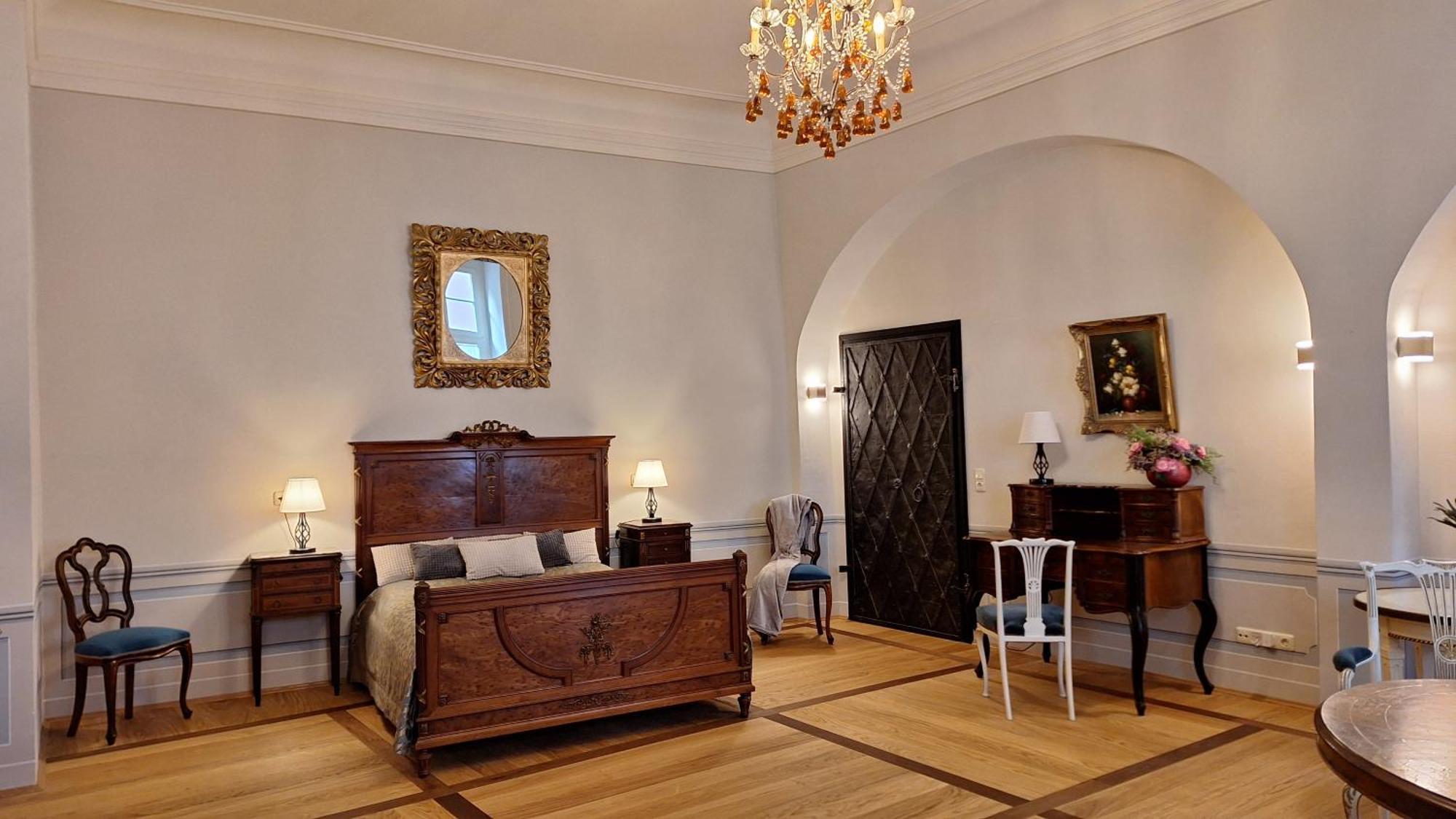 Stadtpalais Koenigssuite Maximal 2 Personen Und 1 Kleinkind 바우트젠 외부 사진