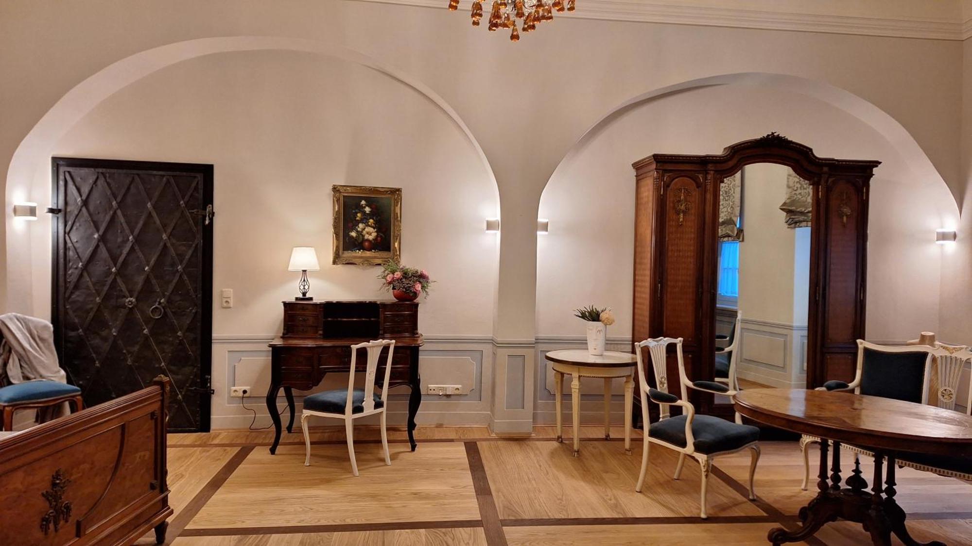 Stadtpalais Koenigssuite Maximal 2 Personen Und 1 Kleinkind 바우트젠 외부 사진
