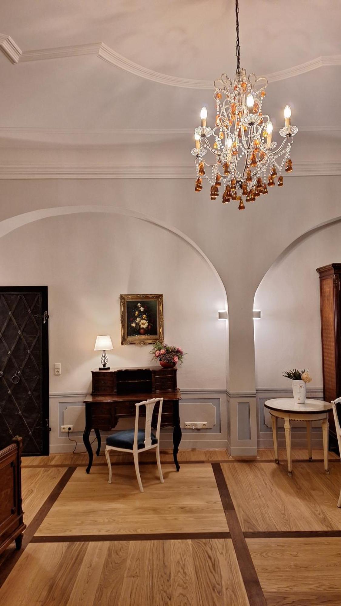 Stadtpalais Koenigssuite Maximal 2 Personen Und 1 Kleinkind 바우트젠 외부 사진