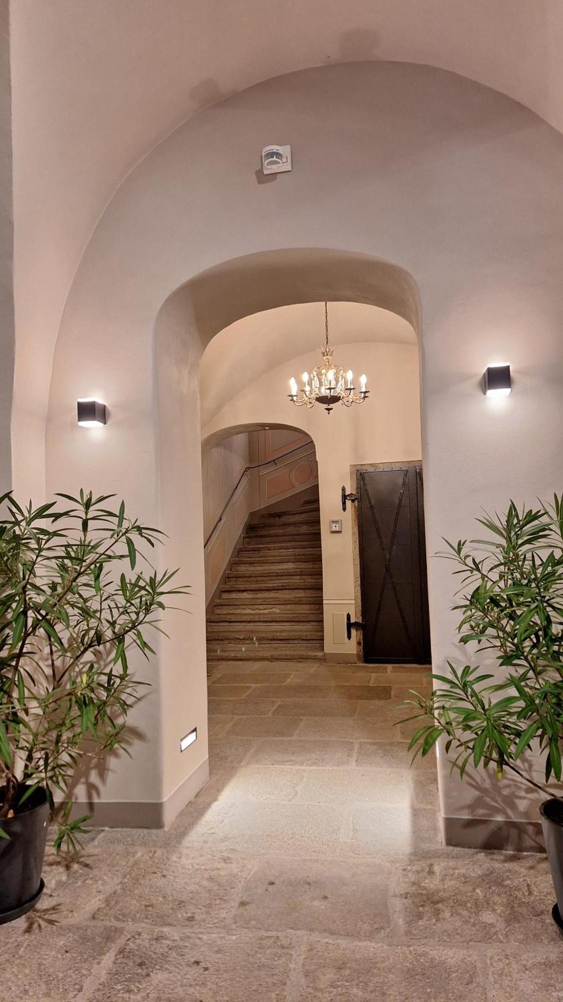 Stadtpalais Koenigssuite Maximal 2 Personen Und 1 Kleinkind 바우트젠 외부 사진
