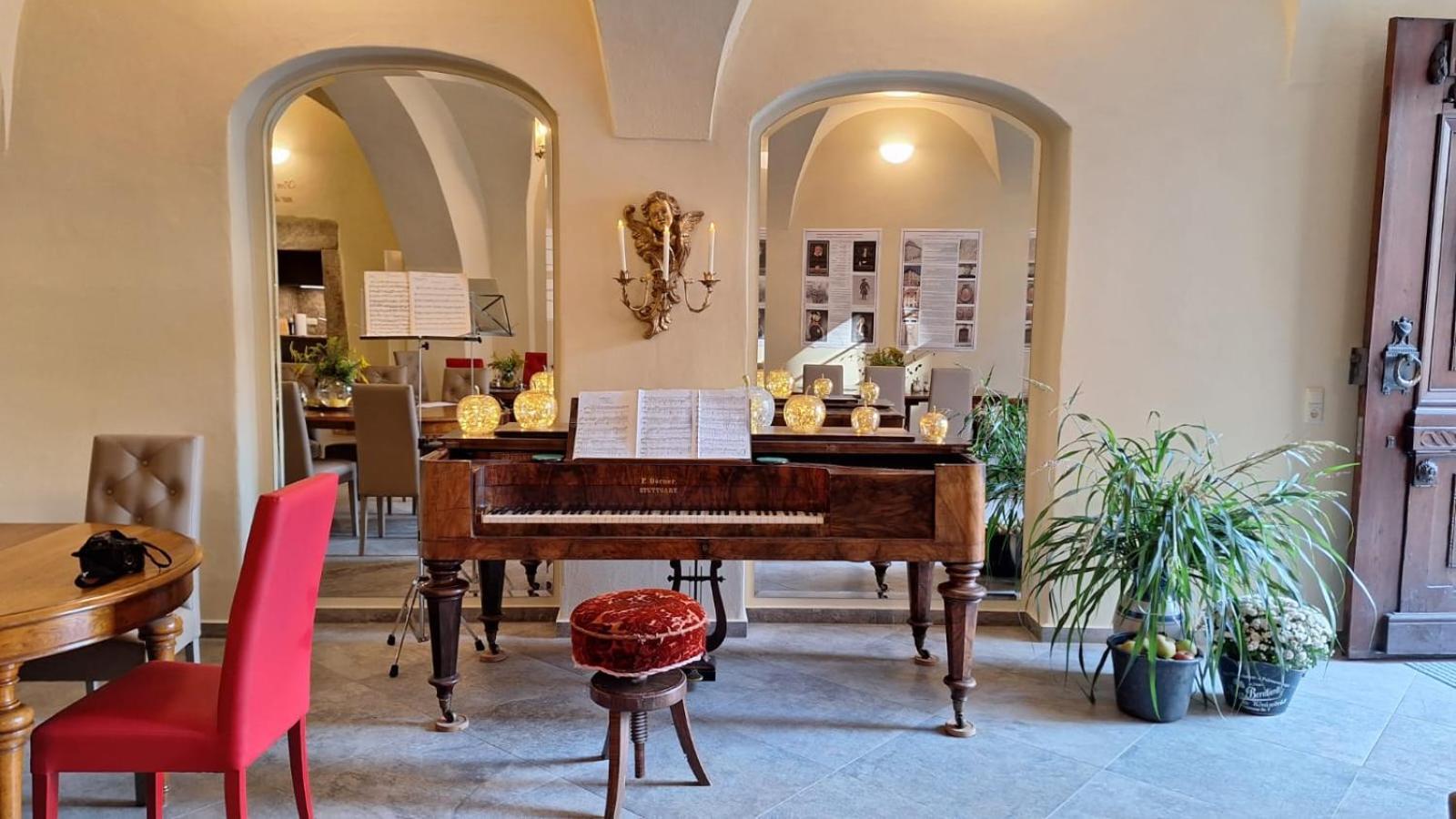 Stadtpalais Koenigssuite Maximal 2 Personen Und 1 Kleinkind 바우트젠 외부 사진