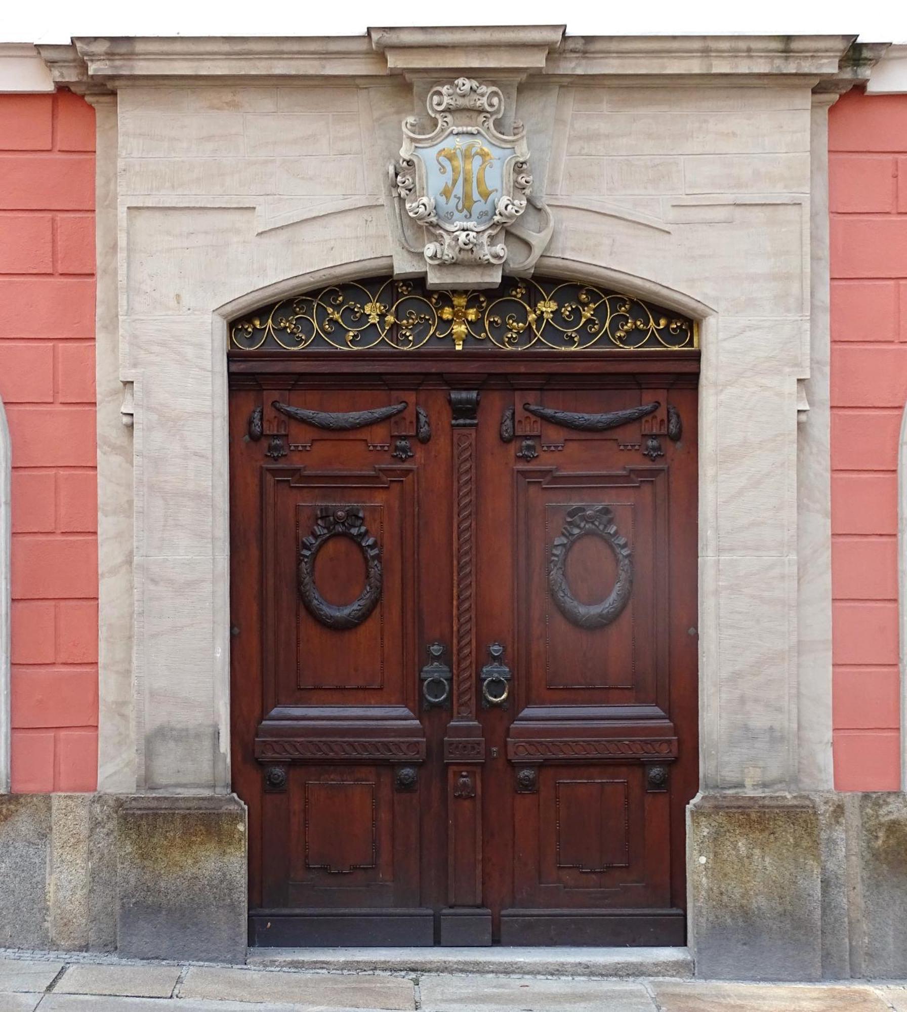 Stadtpalais Koenigssuite Maximal 2 Personen Und 1 Kleinkind 바우트젠 외부 사진